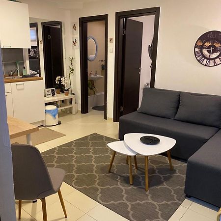 N6 Apartment โนวีซาด ภายนอก รูปภาพ