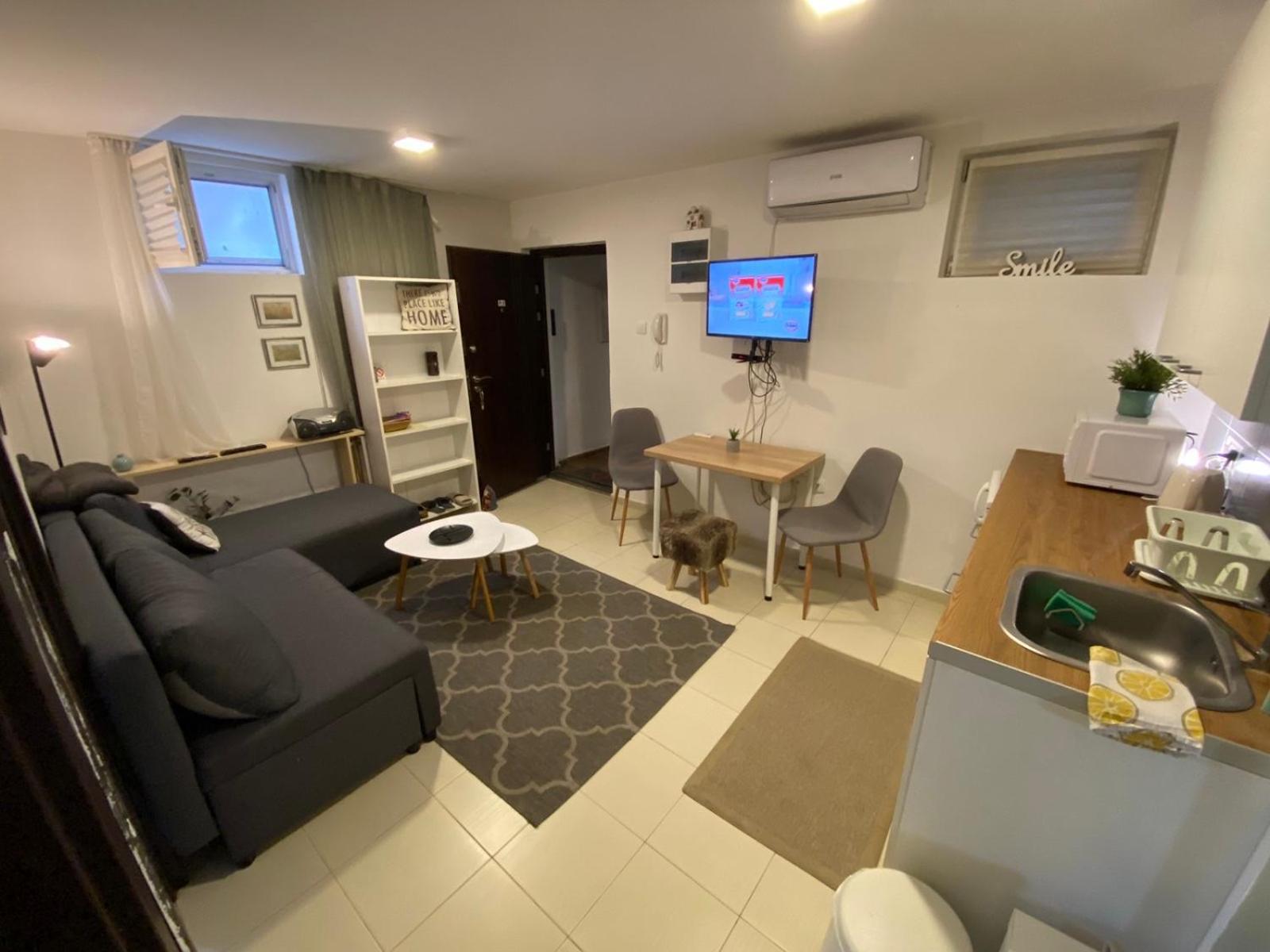 N6 Apartment โนวีซาด ภายนอก รูปภาพ