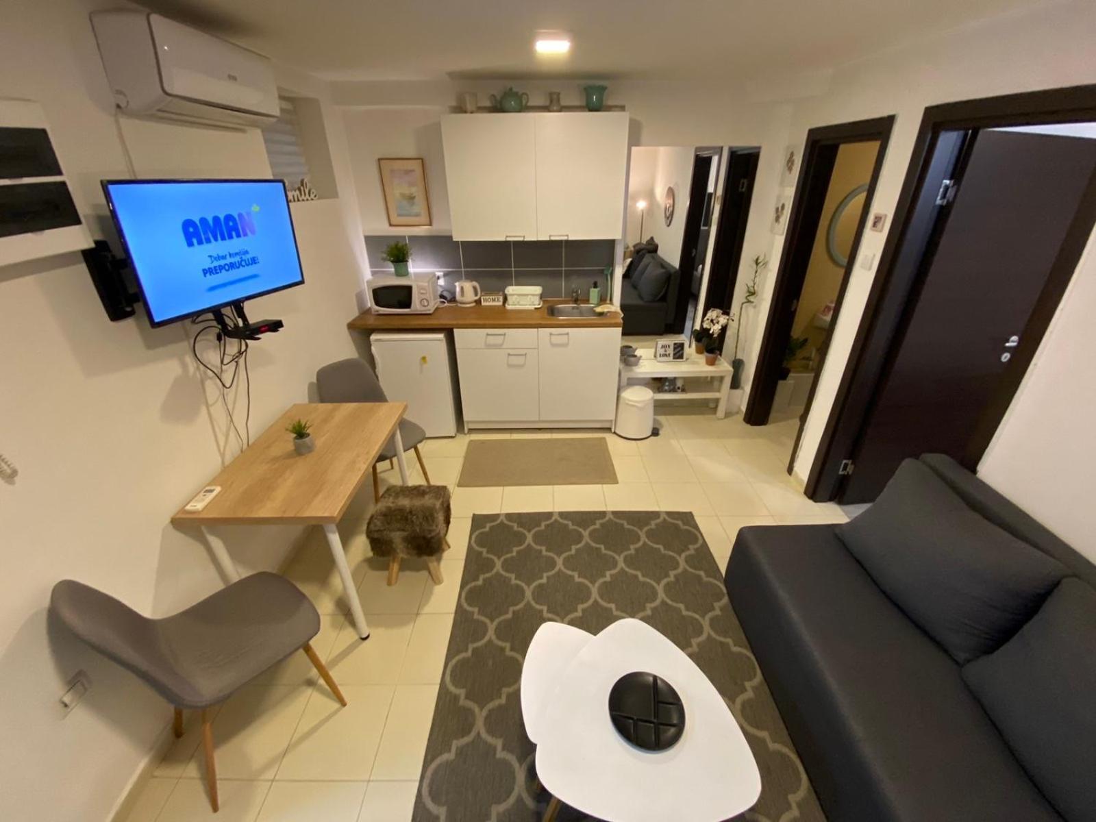 N6 Apartment โนวีซาด ภายนอก รูปภาพ